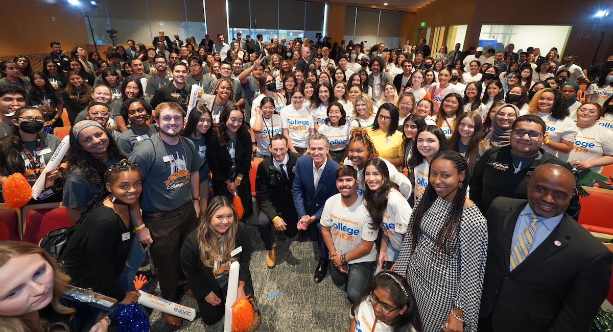 Governor Newsom gathers with the first class of College Corps fellows during their swearing-in ceremony